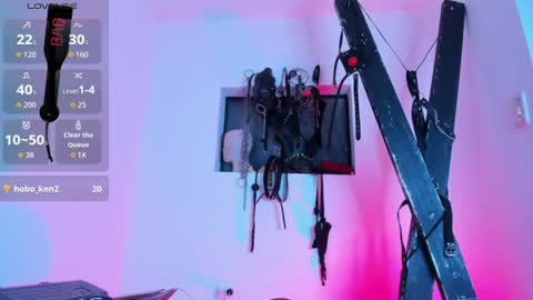 Alana jones online show from June 18, 10:58 pm