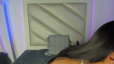 Snapshot of alana_noir chatting on September 11, 3:07 am alana online show from September 11, 3:07 am