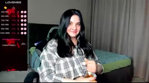 Julia online show from September 24, 9:36 pm