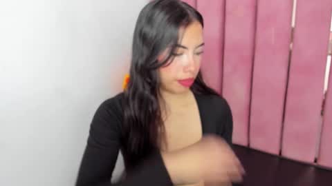 Snapshot of alanahott_ chatting on September 17, 5:05 am Alana hot online show from September 17, 5:05 am
