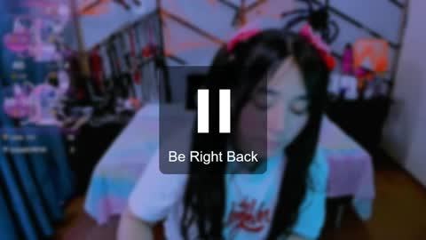 Alana online show from October 29, 8:00 pm