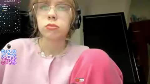 Stella online show from October 5, 1:16 pm