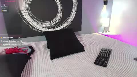 Alanna online show from November 28, 1:36 pm