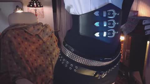 Snapshot of alaskagrace chatting on October 29, 4:50 am Alaska Grace online show from October 29, 4:50 am