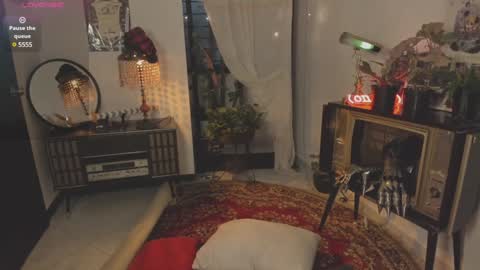 Snapshot of alaskagrace chatting on January 4, 3:07 am Alaska Grace online show from January 4, 3:07 am