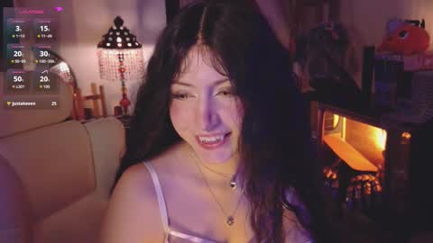 Snapshot of alaskagrace chatting on September 20, 4:55 am Alaska Grace online show from September 20, 4:55 am