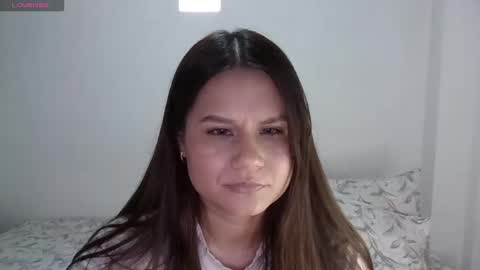 alba_toro535670 online show from January 28, 12:11 pm