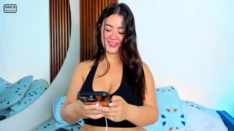 Aleja Moore online show from January 6, 4:21 pm