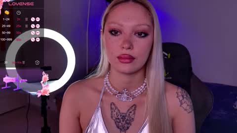 aleksacandy online show from November 16, 4:58 am