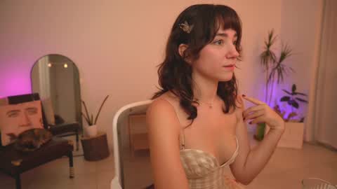 Ale online show from February 26, 11:15 pm