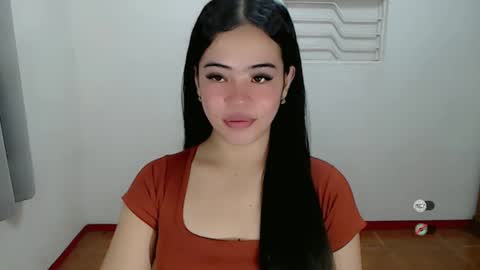 Snapshot of alesha_vibe_me chatting on January 24, 1:56 am alesha_vibe_me online show from January 24, 1:56 am