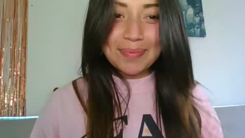 QUEEN OFF MILk  IM BACK  15 NOV online show from November 27, 8:34 pm