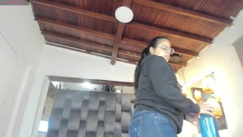Snapshot of alessa_wells chatting on February 14, 11:10 am Alessa online show from February 14, 11:10 am