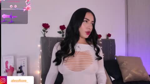Snapshot of alessfiore_ chatting on February 19, 8:20 pm AlessFiore online show from February 19, 8:20 pm
