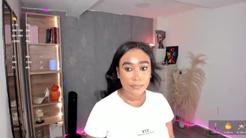 Yy  online show from October 28, 9:52 pm