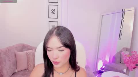 alessia_yorks online show from October 6, 12:11 pm