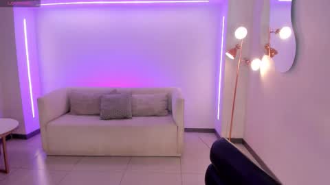 Alessia  online show from October 21, 11:25 am