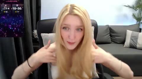 aletta_pearl online show from June 6, 7:58 am