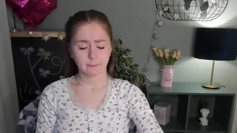 alettablacck online show from November 9, 1:11 am