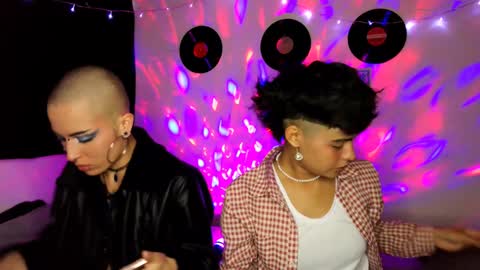 Alex online show from December 18, 10:13 pm