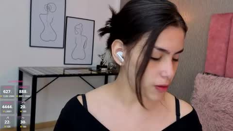Alexa Thaylor online show from June 5, 4:35 pm