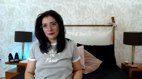Alexaa sanz online show from June 15, 4:07 pm