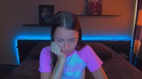 angel online show from October 1, 12:48 am