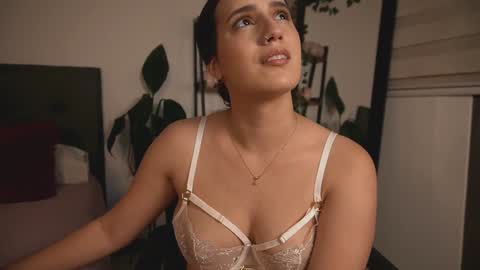 alexajhonsonof online show from January 19, 2:04 am