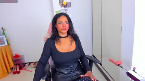 Snapshot of alexandra_mar chatting on January 7, 2:20 am Alexandra Independent model online show from January 7, 2:20 am