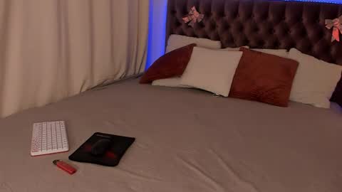 AlexaWilds online show from October 30, 7:33 am