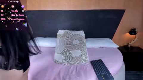 Alexia online show from December 17, 3:33 am