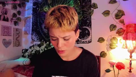 Alex online show from December 25, 11:31 pm