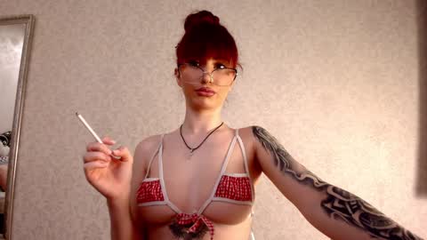 Alexis online show from December 27, 6:20 pm