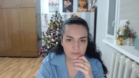 AlexisMillers online show from January 13, 10:03 pm