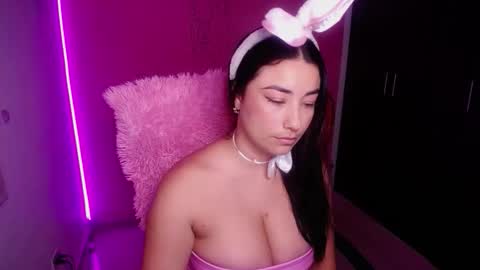 alexxa_1111 online show from October 27, 10:48 pm