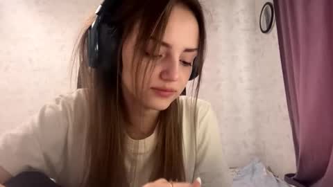 Snapshot of alfrediamordino chatting on October 13, 8:28 am Alice online show from October 13, 8:28 am