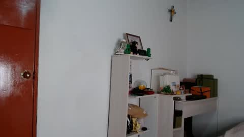 Snapshot of alia054 chatting on September 26, 3:42 pm Alia online show from September 26, 3:42 pm
