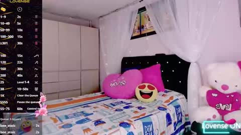 aliana_ross online show from February 16, 7:05 pm