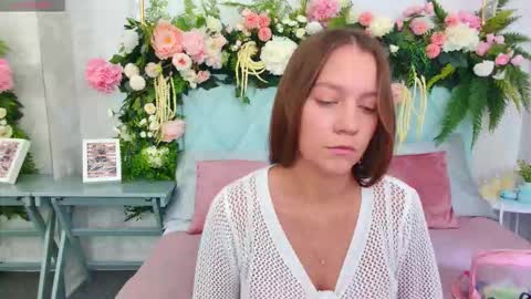 Alice in Wonderland  online show from October 11, 6:51 am