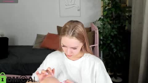 Alice online show from November 17, 10:54 pm