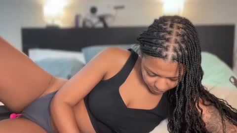 alice erotica online show from December 2, 11:18 pm