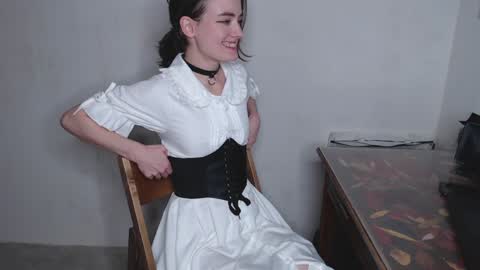 Alice online show from December 8, 6:39 pm