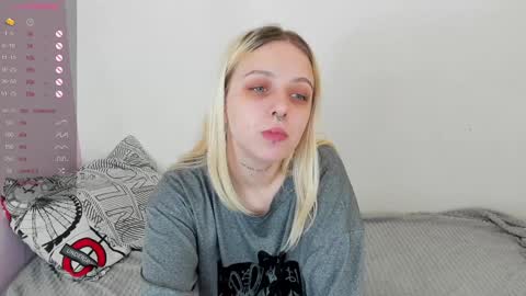 alice_halle online show from January 18, 10:28 pm