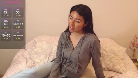 Snapshot of alice_middle01 chatting on September 29, 2:00 pm Alice online show from September 29, 2:00 pm