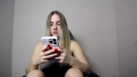 Alice online show from December 16, 6:52 am