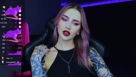 Alice online show from September 14, 6:17 pm