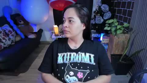 Alice online show from December 17, 1:05 pm