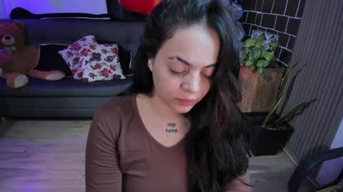 Alice online show from December 30, 3:02 pm