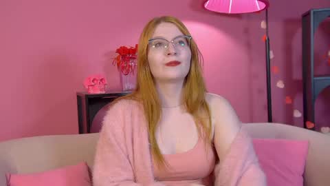 Alice online show from April 21, 6:37 pm