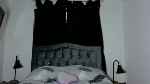 Aleja  online show from February 13, 11:45 am